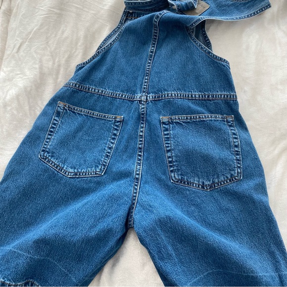 ❌SOLD❌ Vintage London Jean Denim Shorts / Short Overalls - Picture 4 of 6